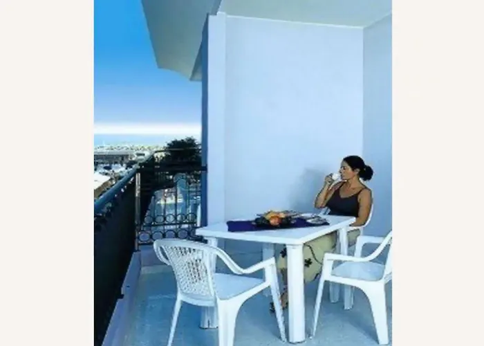 Bright Apartment-beahost Апартаменты